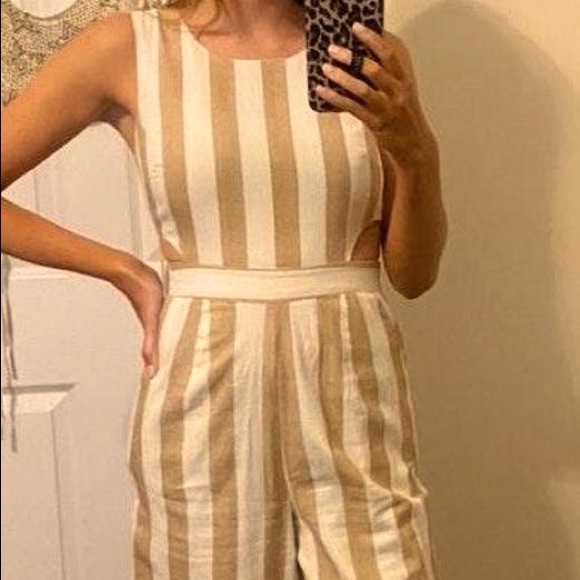 Jumpsuit - Picture 1 of 3